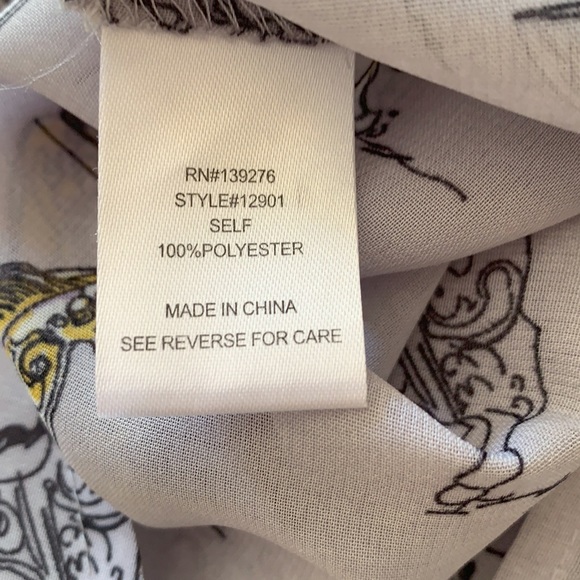 Horse Print Sheer Tunic-Like Top Medium - Picture 7 of 8